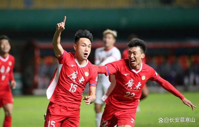 重庆斯威欲胜青岛黄海,全队备战士气高昂的简单介绍 重庆斯威欲胜青岛黄海,全队备战士气高昂的简单介绍