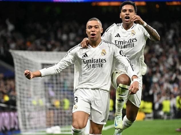 开云体育官方网站-包含皇家马德里险胜，成功晋级下一轮比赛的词条