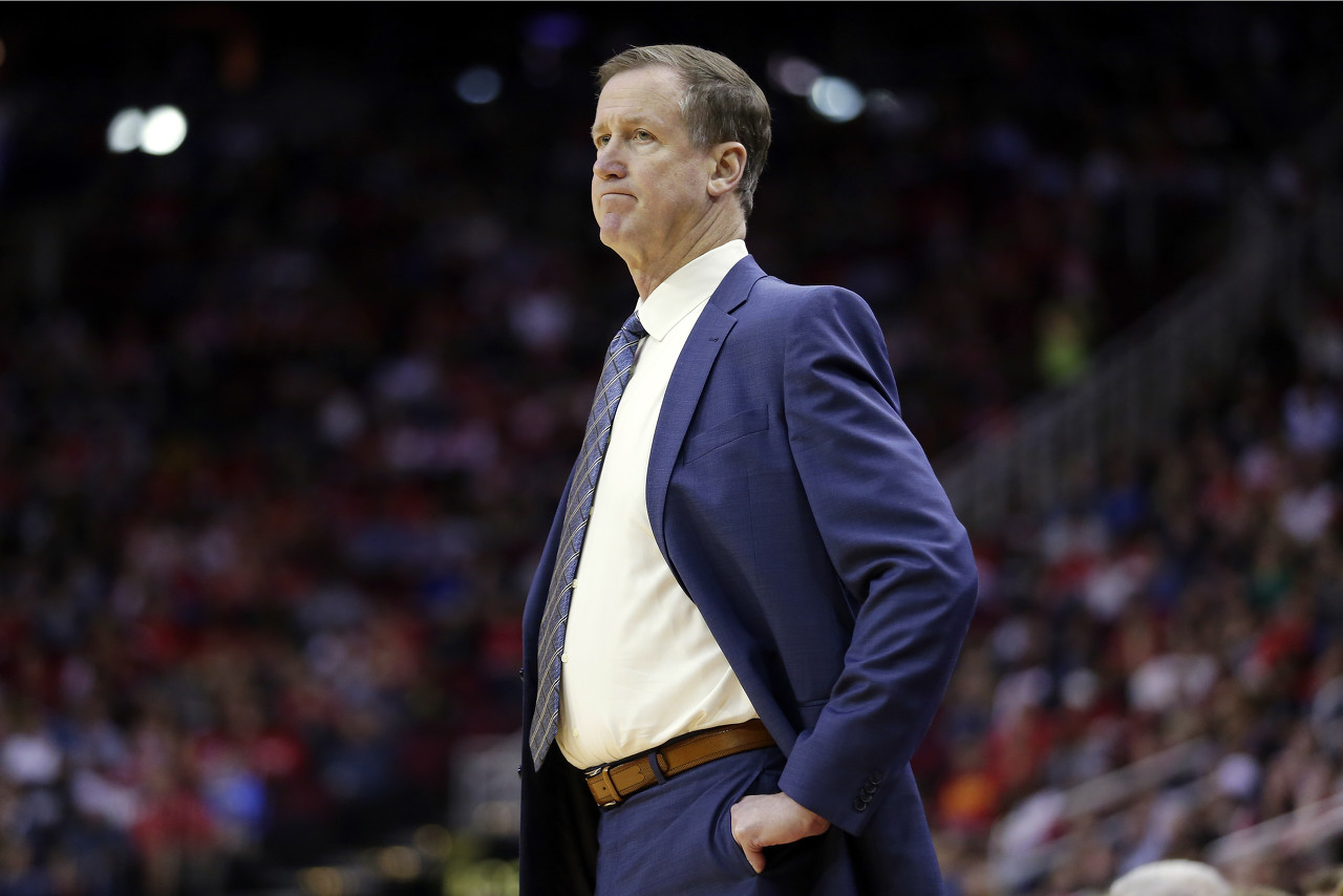 开云体育APP下载-包含开拓者队主教练调整战术迎接新挑战的词条