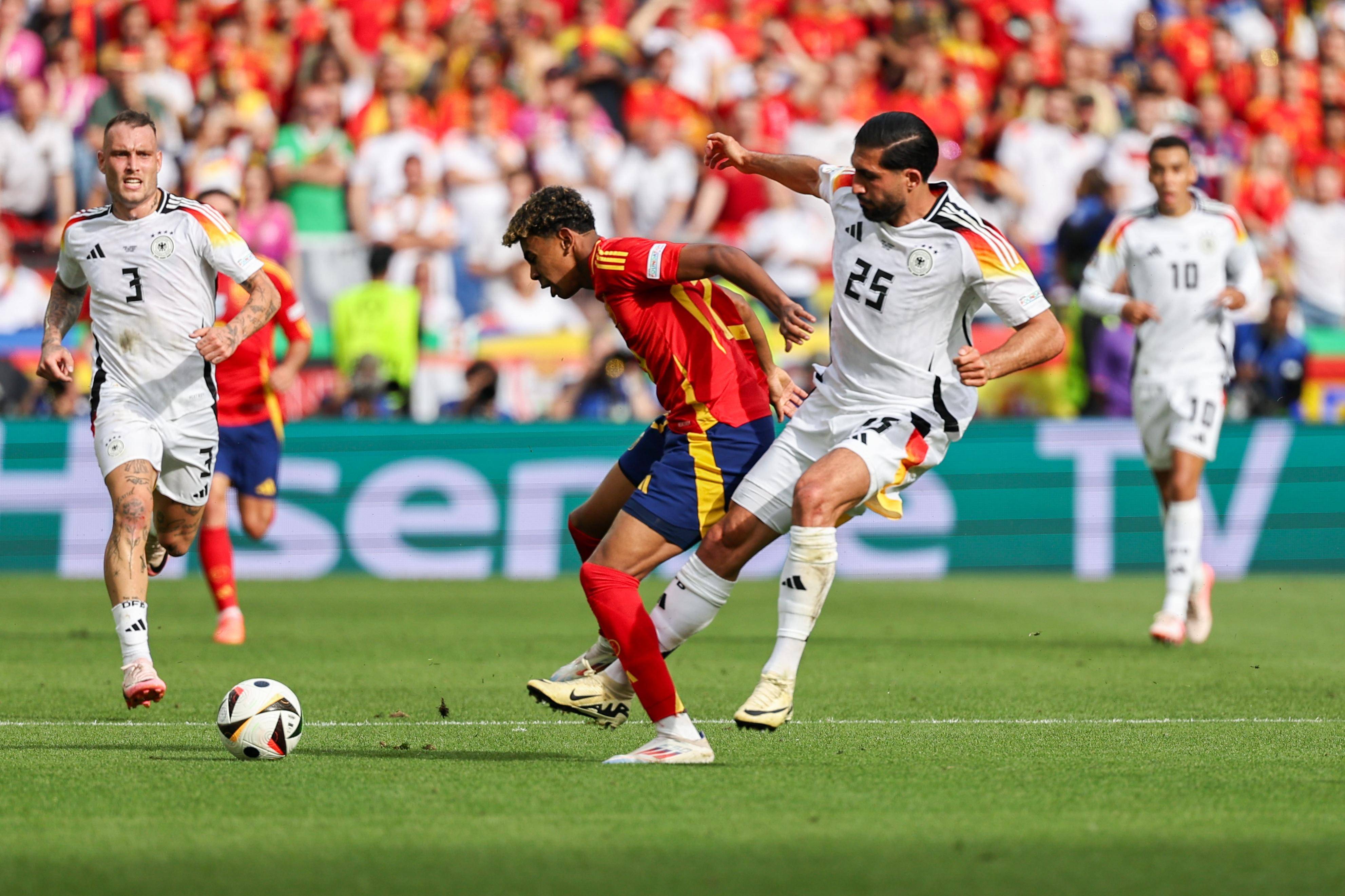 法国名将破门得分,带队轻松晋级欧洲杯四强的简单介绍 法国名将破门得分,带队轻松晋级欧洲杯四强的简单介绍