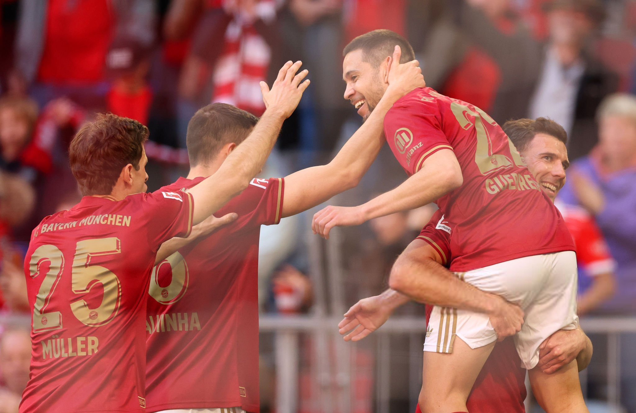 利物浦主场逆转拜仁,晋级欧冠八强的简单介绍 利物浦主场逆转拜仁,晋级欧冠八强的简单介绍