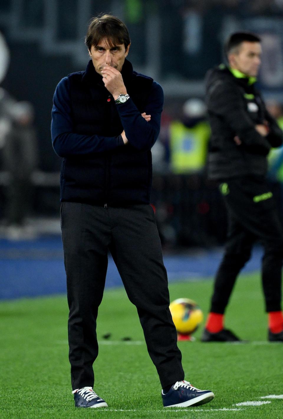 开云平台-关于那不勒斯主帅宣布暂时离任，团队处境不利的信息