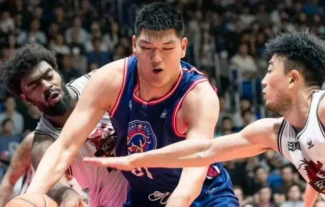 澳洲男篮表现强劲,赛场实力获得认可 澳洲男篮表现强劲,赛场实力获得认可