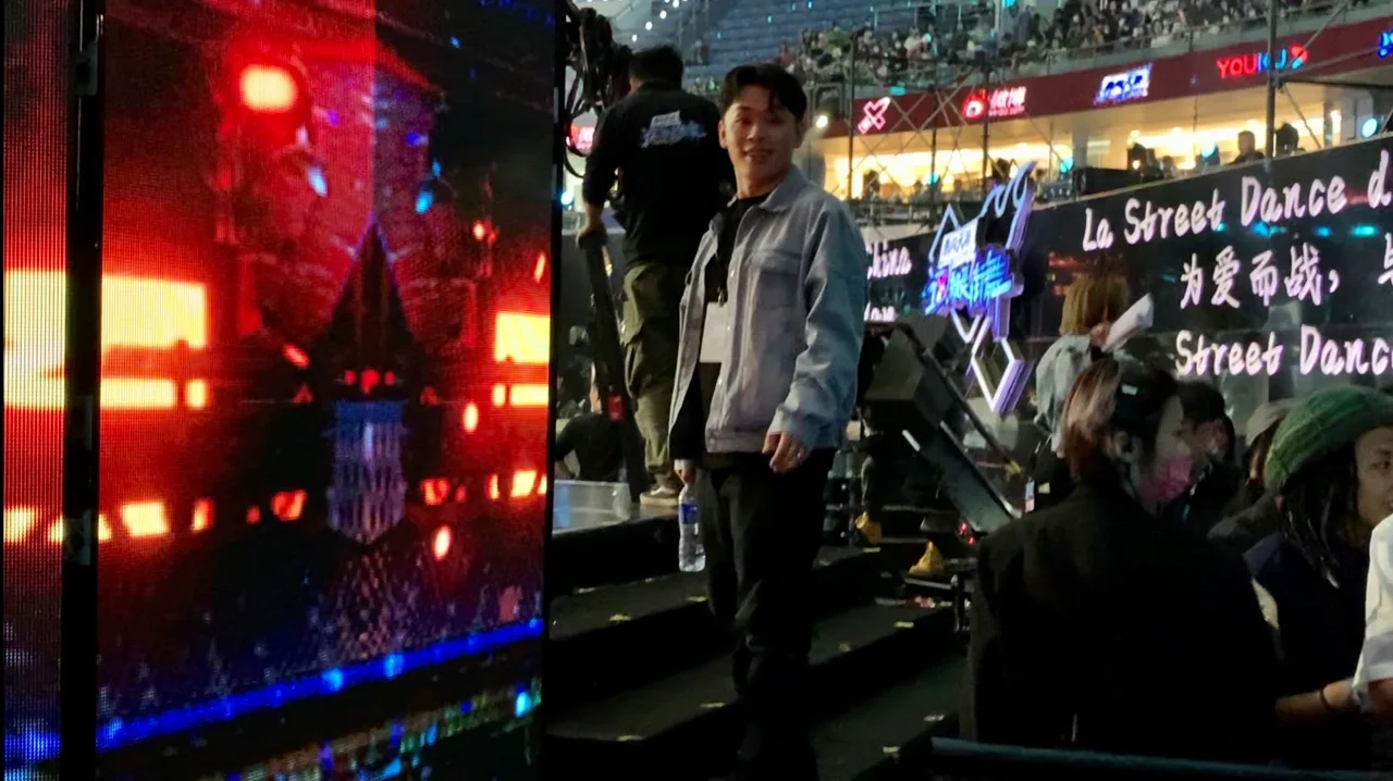 决赛中场休息的精彩表演大受喜爱 决赛中场休息的精彩表演大受喜爱