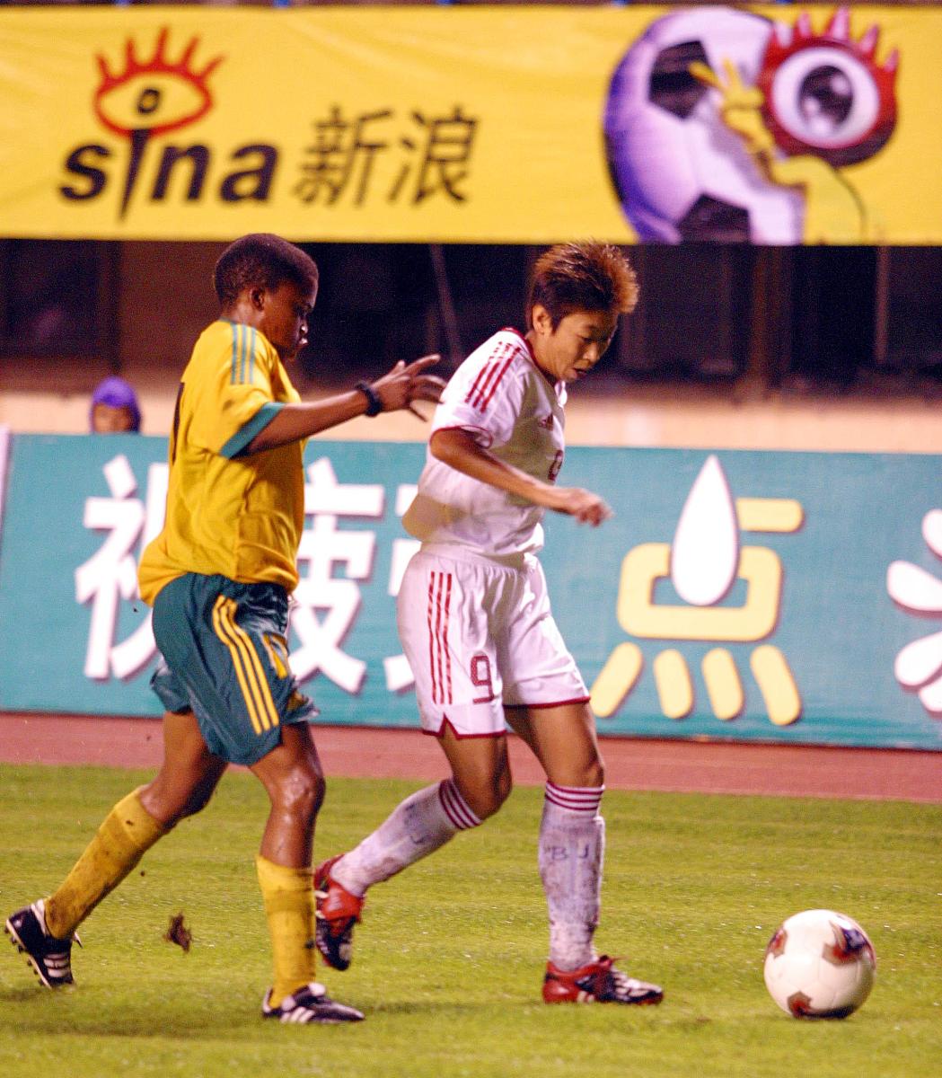 足球赛事风波不断,话题热议不减 足球赛事风波不断,话题热议不减