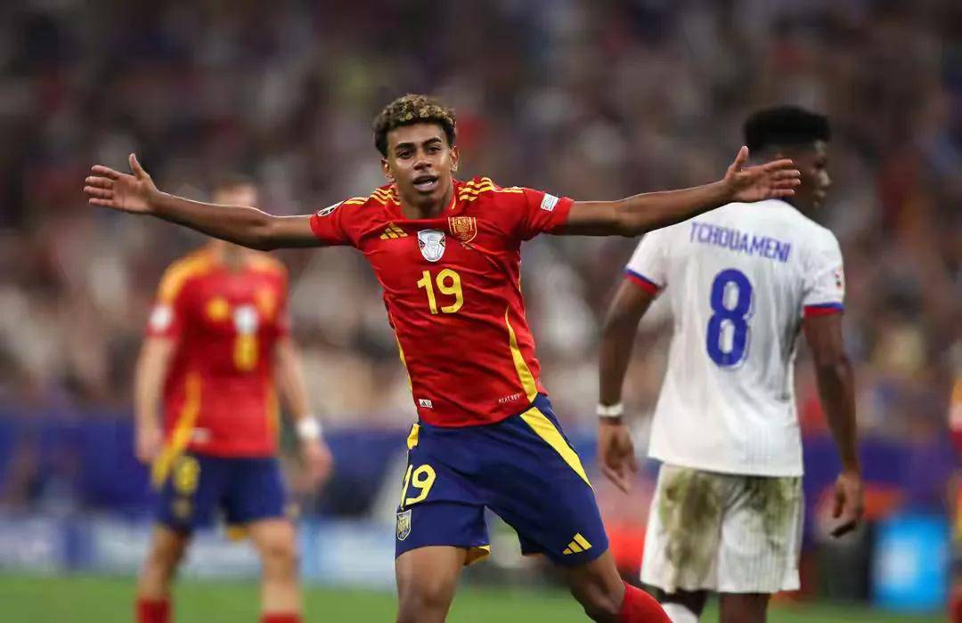 关于欧洲足球史上之最惊心一幕即将上演的信息