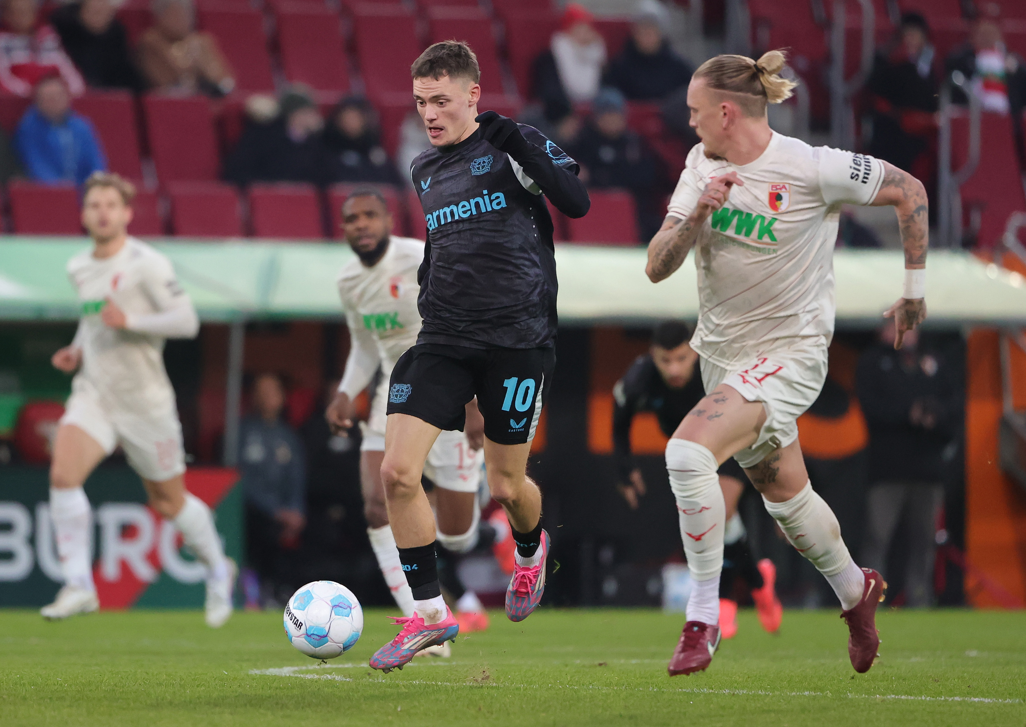 奥格斯堡队获得关键胜利,实力彰显无疑!的简单介绍 奥格斯堡队获得关键胜利,实力彰显无疑!的简单介绍