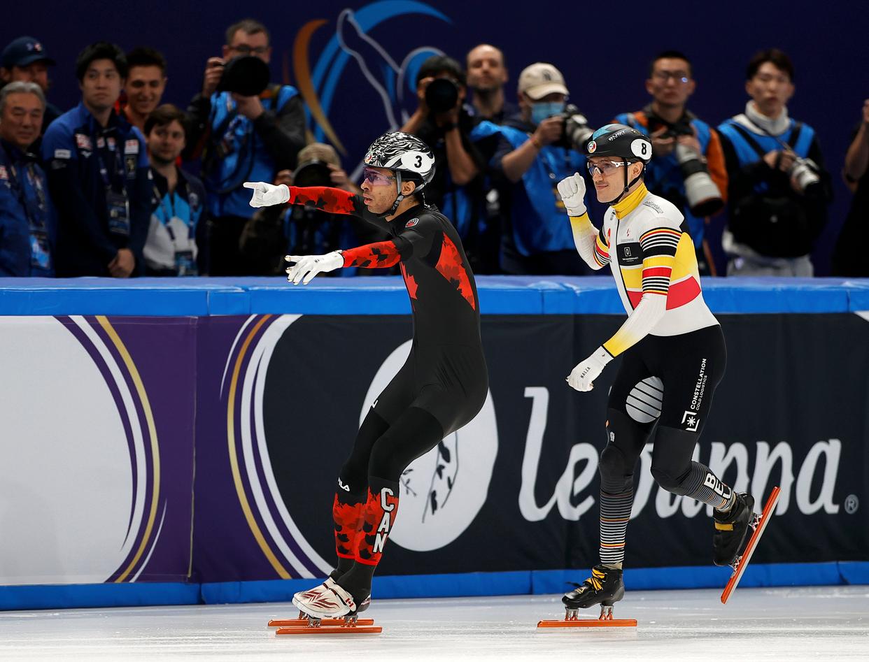 比利时选手夺金短道速滑比赛 比利时选手夺金短道速滑比赛