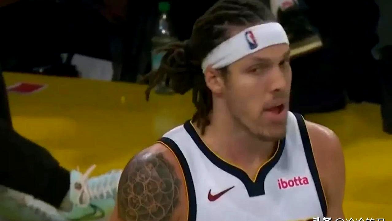 开云体育在线-包含拔得头筹，引领风骚领先对手的词条