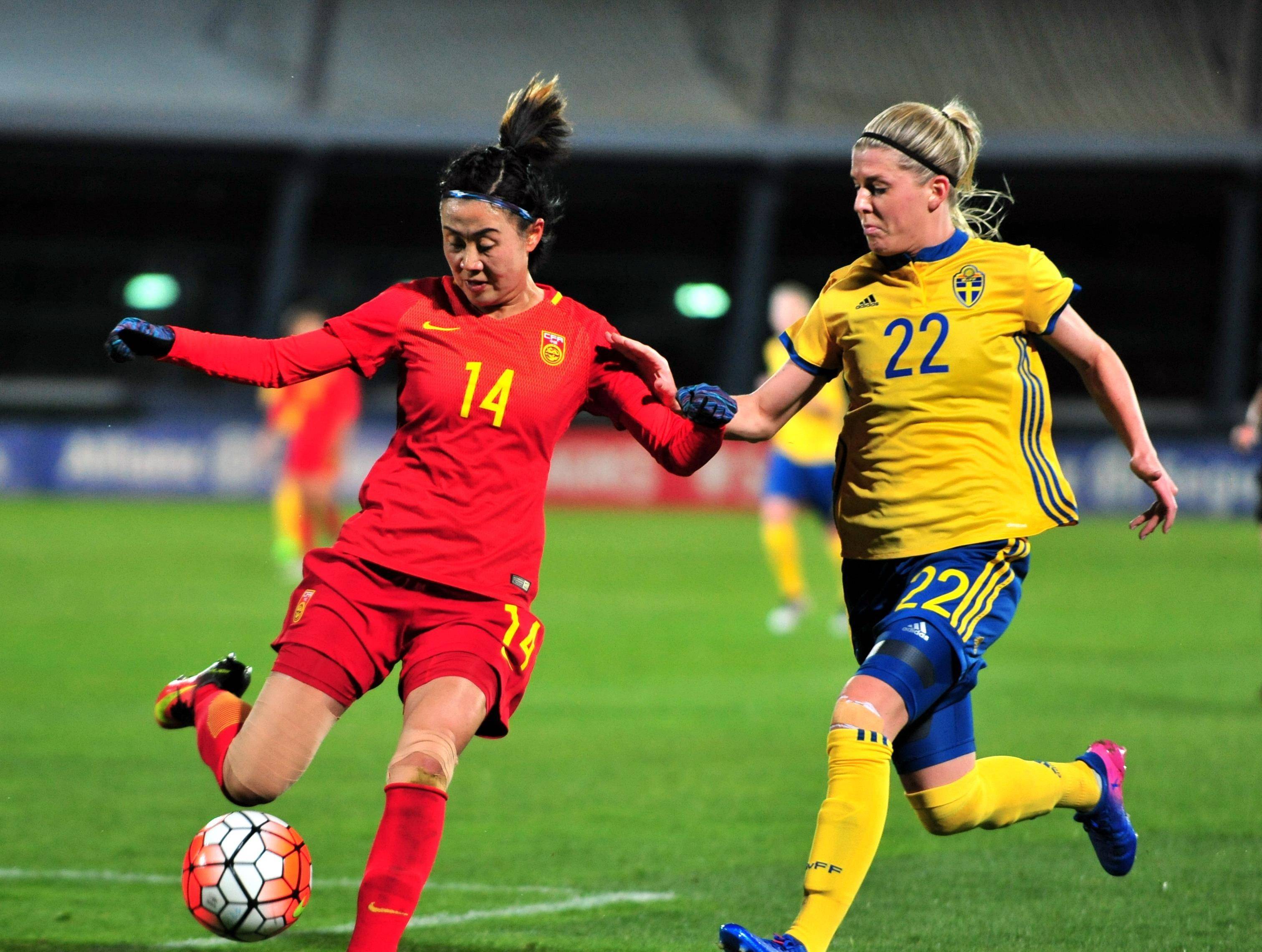 中国女足队员取得胜利,实力得到认可 中国女足队员取得胜利,实力得到认可