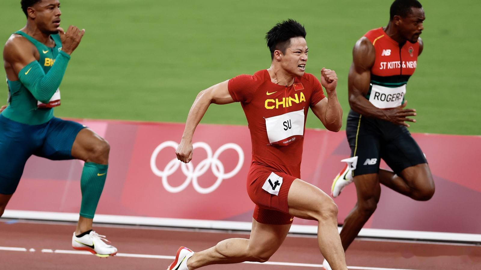 开云体育平台APP-瞩目比赛，国家队员斗智斗勇体现拼搏精神的简单介绍