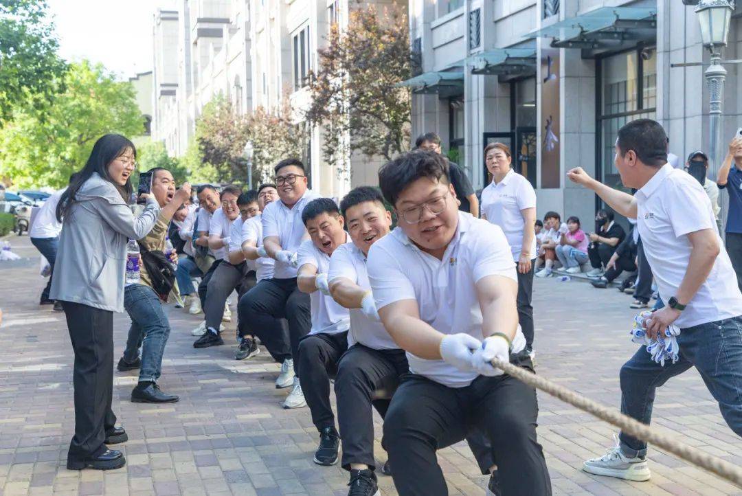 瞩目比赛,国家队员斗智斗勇体现拼搏精神的简单介绍 瞩目比赛,国家队员斗智斗勇体现拼搏精神的简单介绍