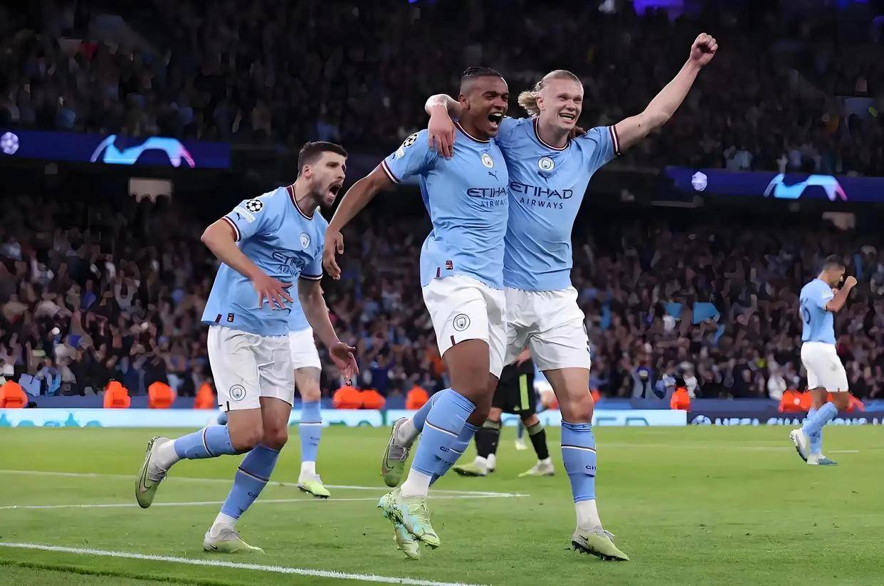 开云体育APP下载-曼城主场大胜布莱顿，重返联赛前三