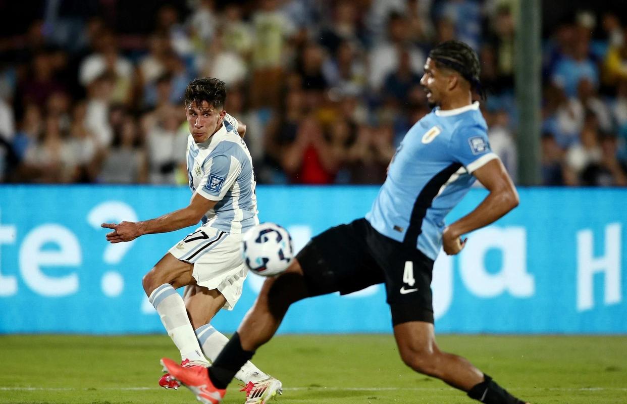 包含梅西四球助阿根廷击败比利时,乌拉圭队逼平荷兰晋级的词条 包含梅西四球助阿根廷击败比利时,乌拉圭队逼平荷兰晋级的词条