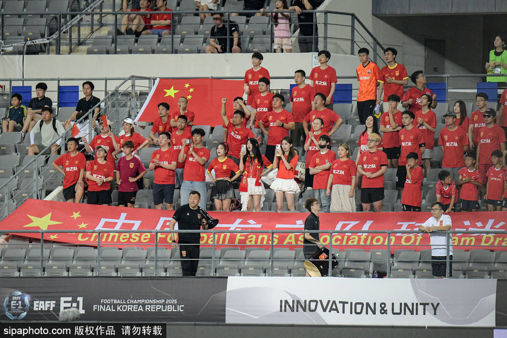 开云体育APP下载-神奇逆转！一支球队在比赛中扭转局势