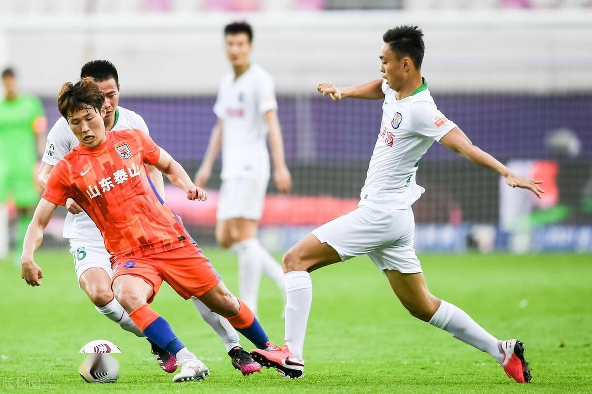 开云APP-包含球队士气高涨，铁桶防线助攻建功的词条