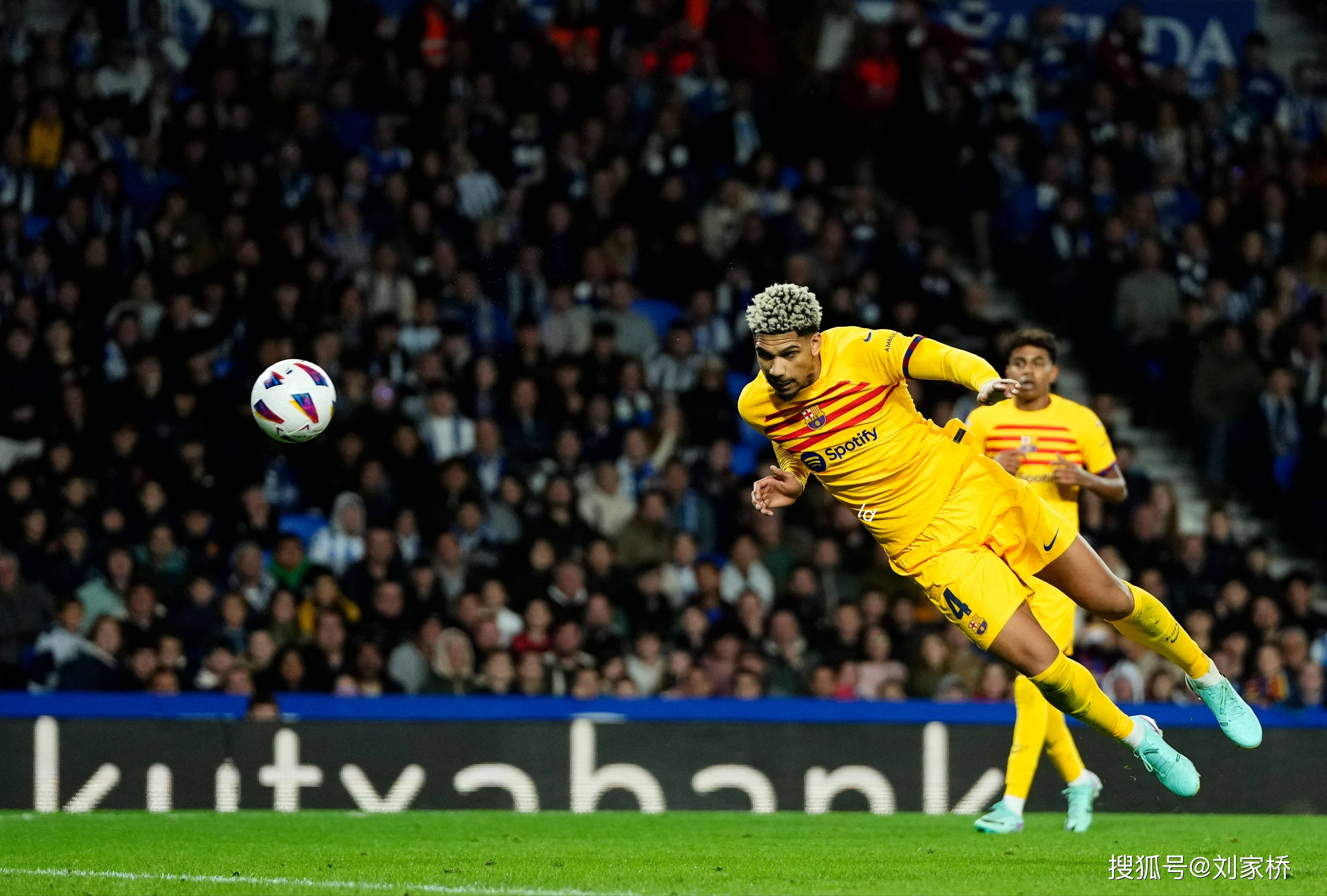 开云体育官方网站-包含尤文签约欧冠巨星，引发转会市场狂热！的词条