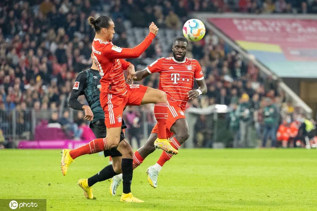 开云体育官网-拜仁遭遇曼城登顶，意甲局势紧张