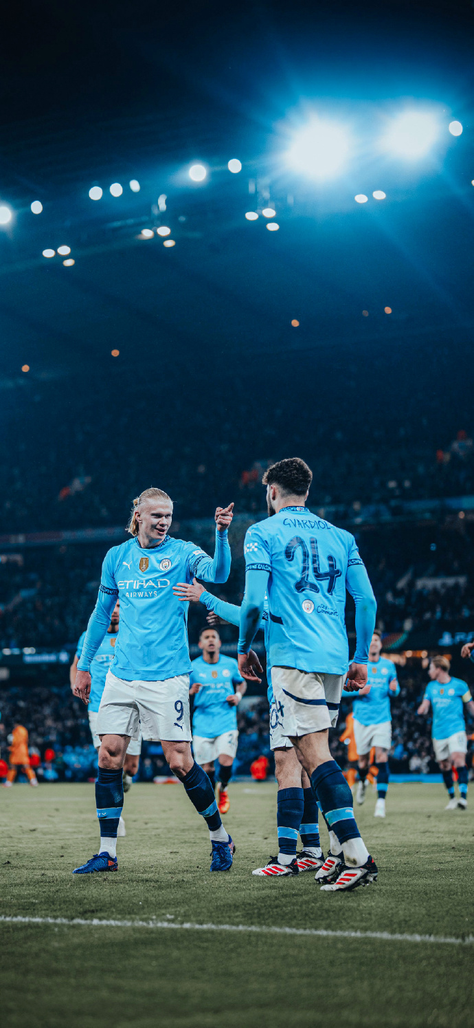 开云体育app-欧冠｜哈兰德爆冷，引发热议的简单介绍