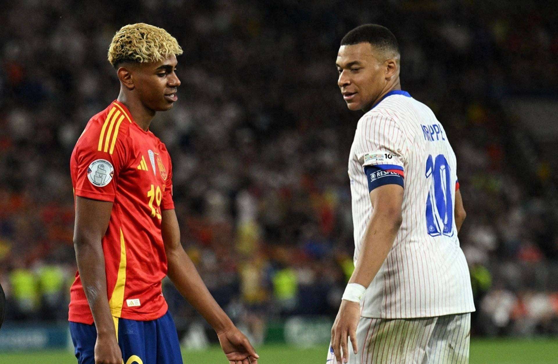 开云APP-包含欧冠重磅对决：西班牙迎战法国队，热议不断的词条