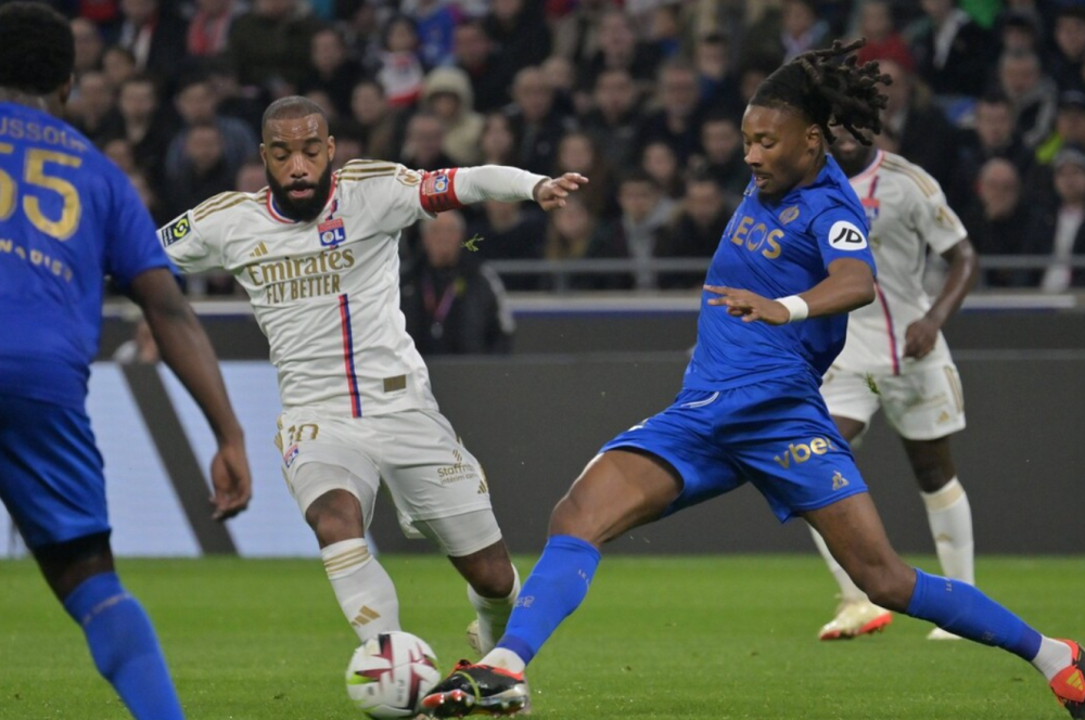 开云体育APP下载-包含里昂主场逆转击败雷恩，保持不败纪录的词条