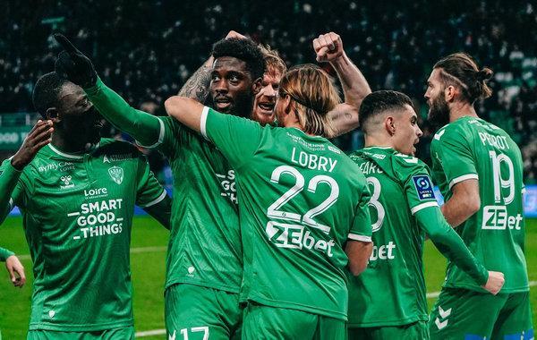 圣埃蒂安队客场失利，遗憾输球