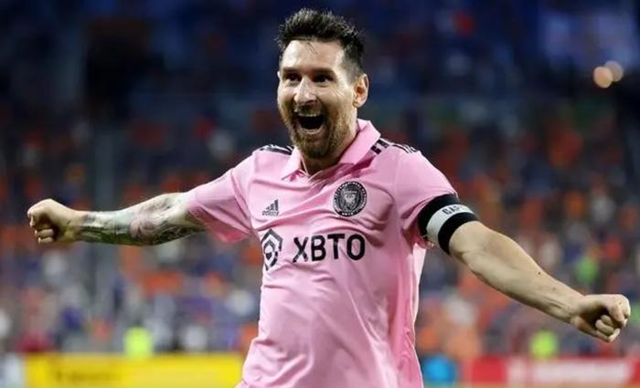 开云体育APP下载-科隆主场失利，排名继续下滑