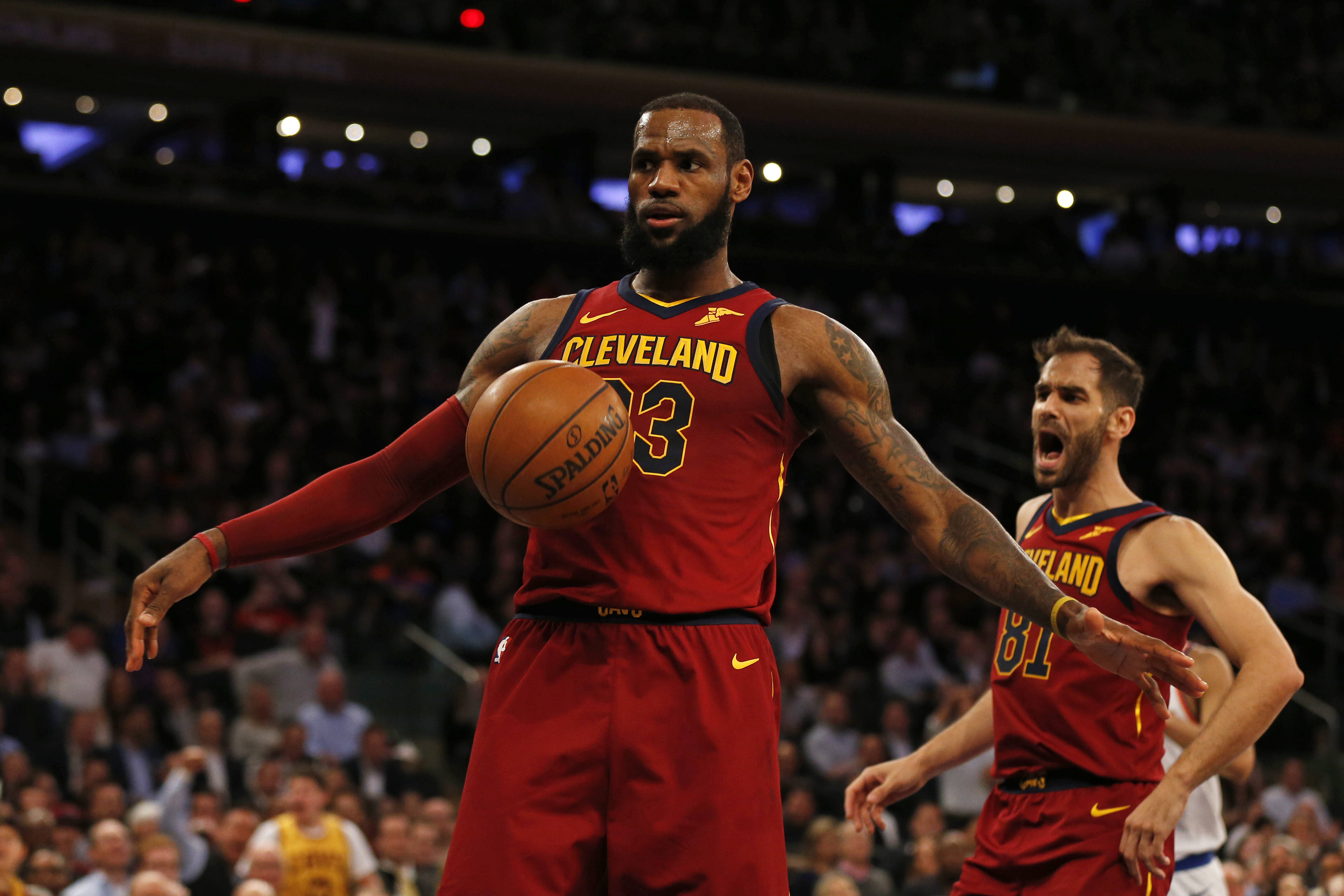 步行者客场击败黄蜂，升至东部第四位