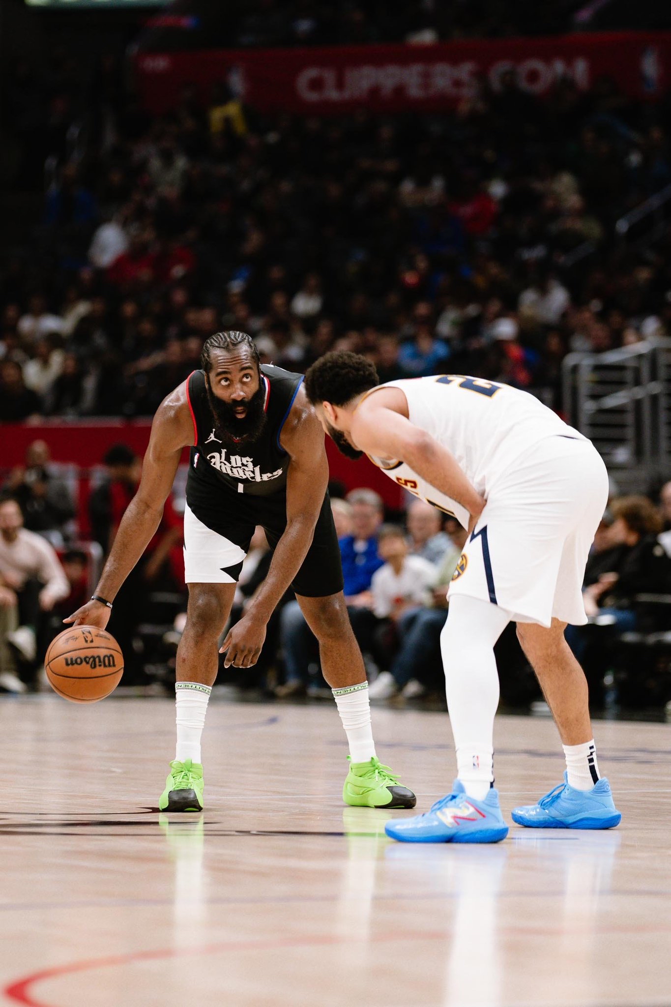 火箭队大胜骑士,哈登三分球不良指引比分拉开 火箭队大胜骑士,哈登三分球不良指引比分拉开