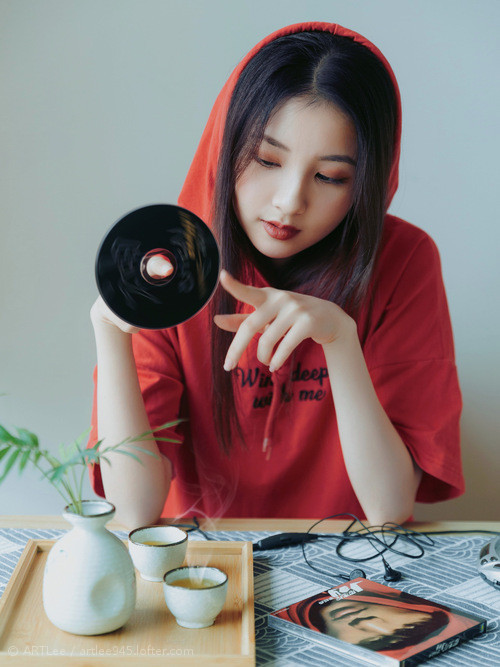 开云平台-无解暴力美学的胜利，当皇家社会让摩纳哥的莱万消失