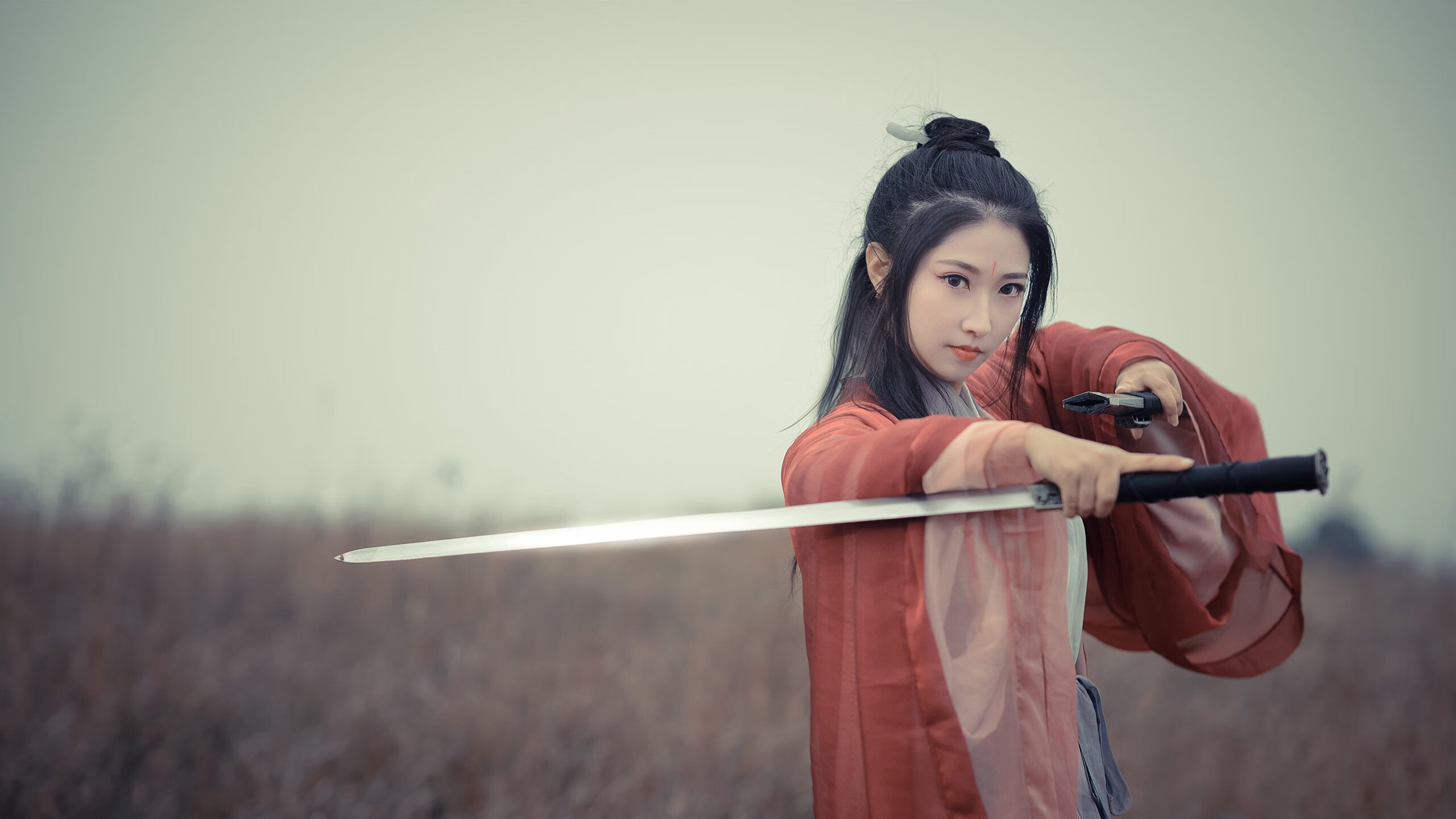 里昂单节掀翻摩纳哥,皮克用硬仗证明何为王者之心